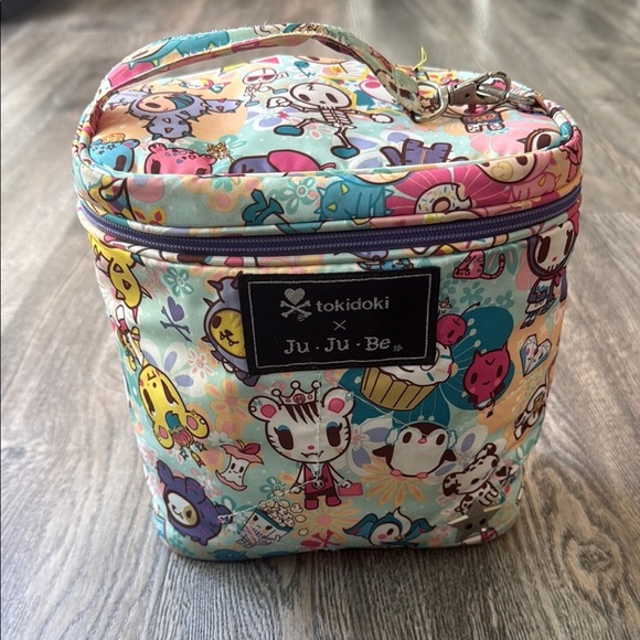 Jujube Bag Blue Perky Tokidoki Fuel Cell Bottle Bag Lunch Pail - Picture 1 of 10